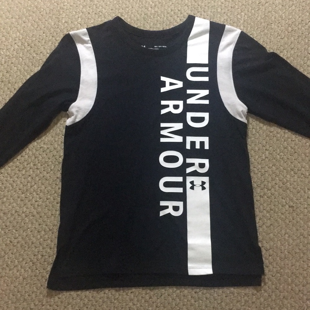Under armour shirt